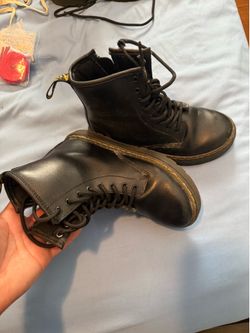 Doc Martin’s Kid Size