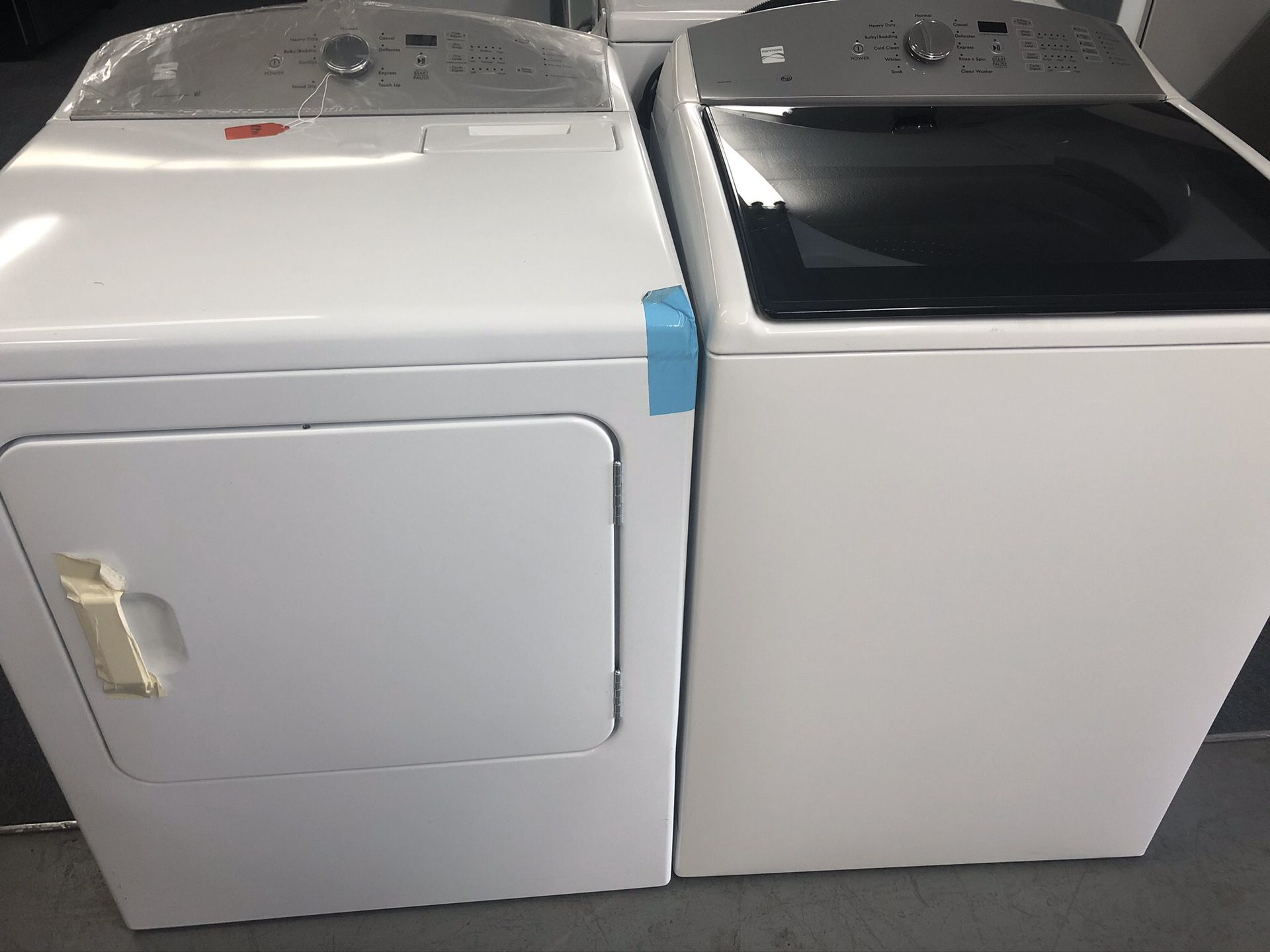 New scratch and dent kenmore 600 series washer and dryer set. 1 year warranty