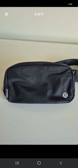 Lululemon Everywhere beltbag 1L