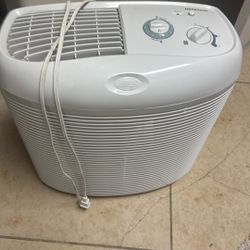 AC unit works great
