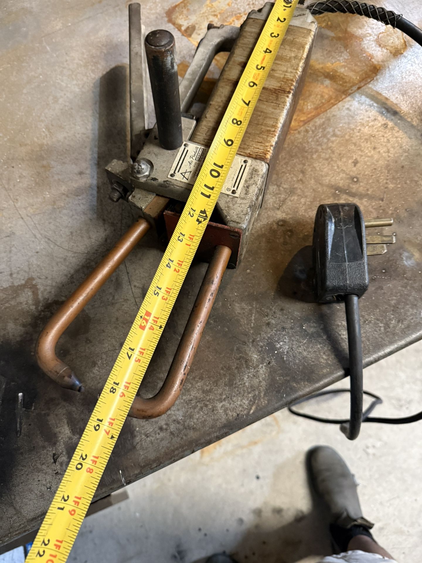 A Products Spot Welder 220v Usa Made