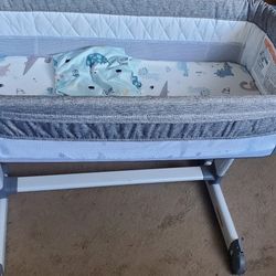 Simmons Side Bed Bassinet