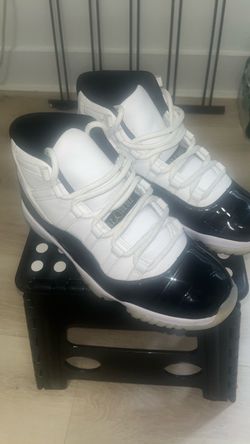 Air Jordan 11 size 10.5