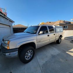 2004 Chevy  2500