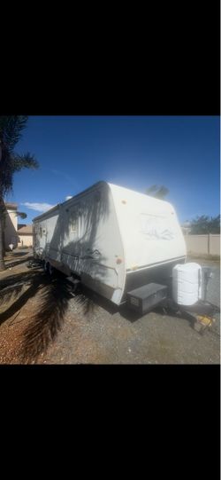2005 Keystone cougar