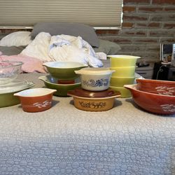 Lot Of Pyrex 