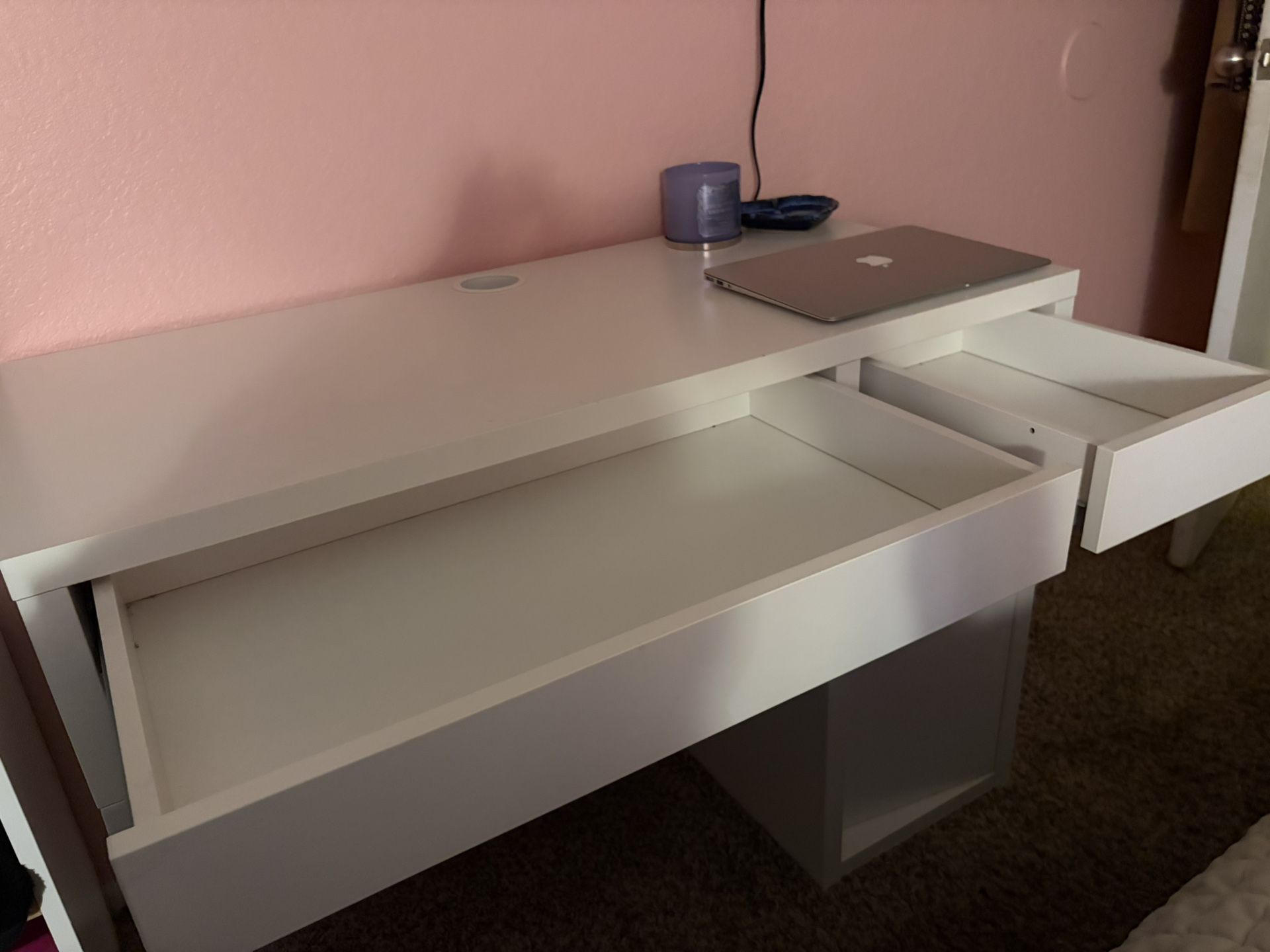 White desk