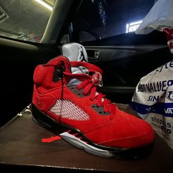 Retro Jordan 5’s