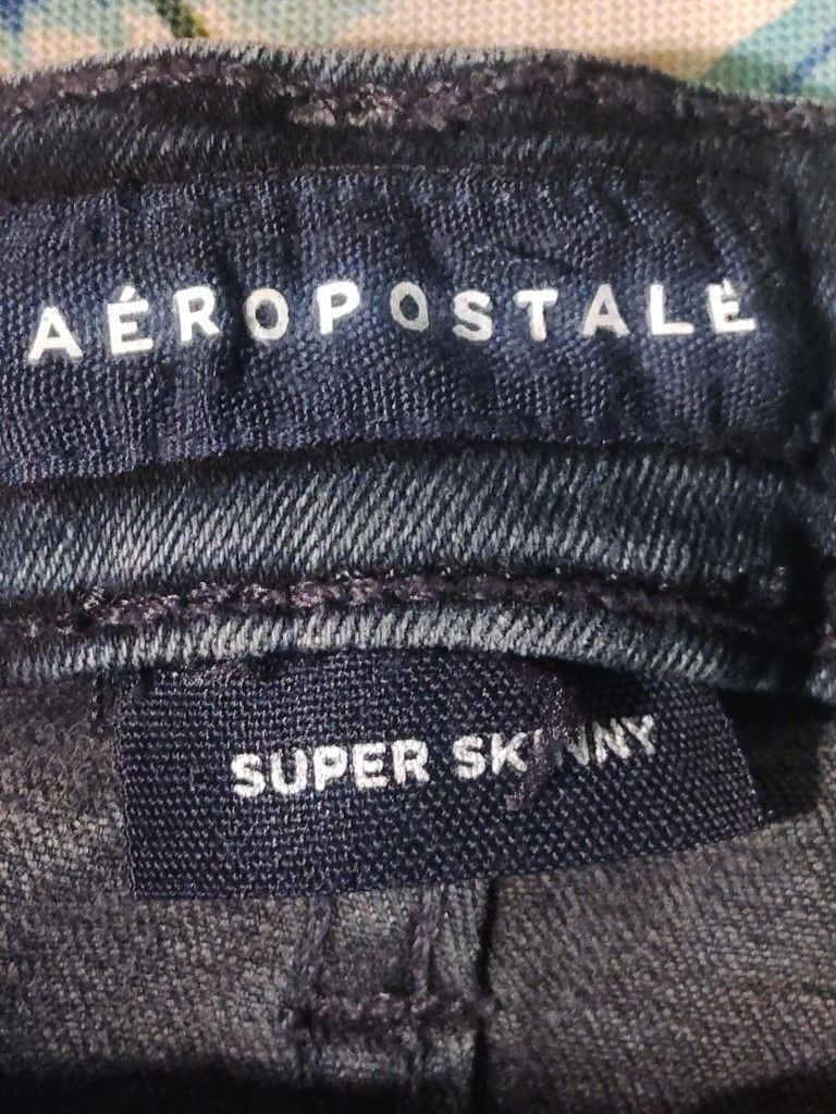 AÉROPOSTALE Jeans