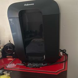 Paper Shredder 