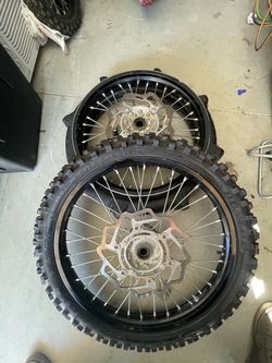 Kawasaki KX 450 / 250 Wheel Set & Paddle