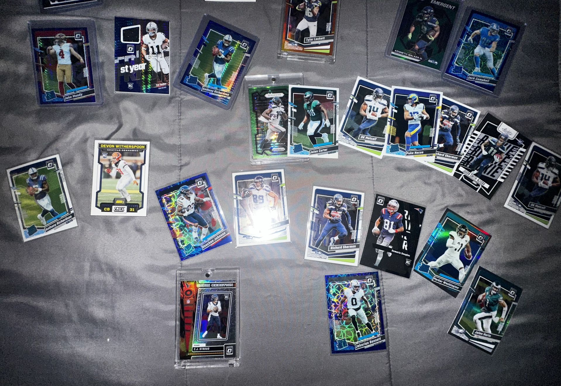 NFL TRADING CARDS