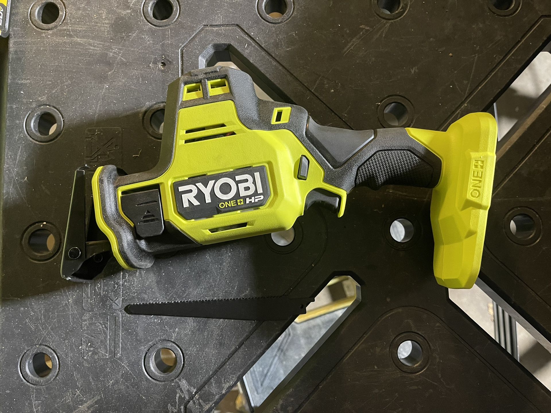 Ryobi 18V Brushless Cordless Reciprocating Saw(Tool Only)