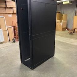 APC Server Rack / Network Cabinet – Good Condition