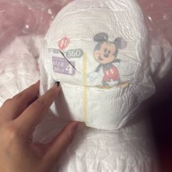 Size 4 Huggies 360 Diapers 