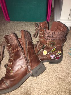 Girls boots size 12