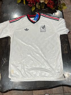 Playera de México talla 4 XXL viene  reducida 2 XXL
