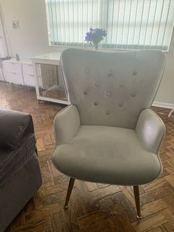 Grey Velvet Wingback Tufted Accent Chair