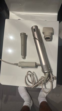 Shark Blow dryer