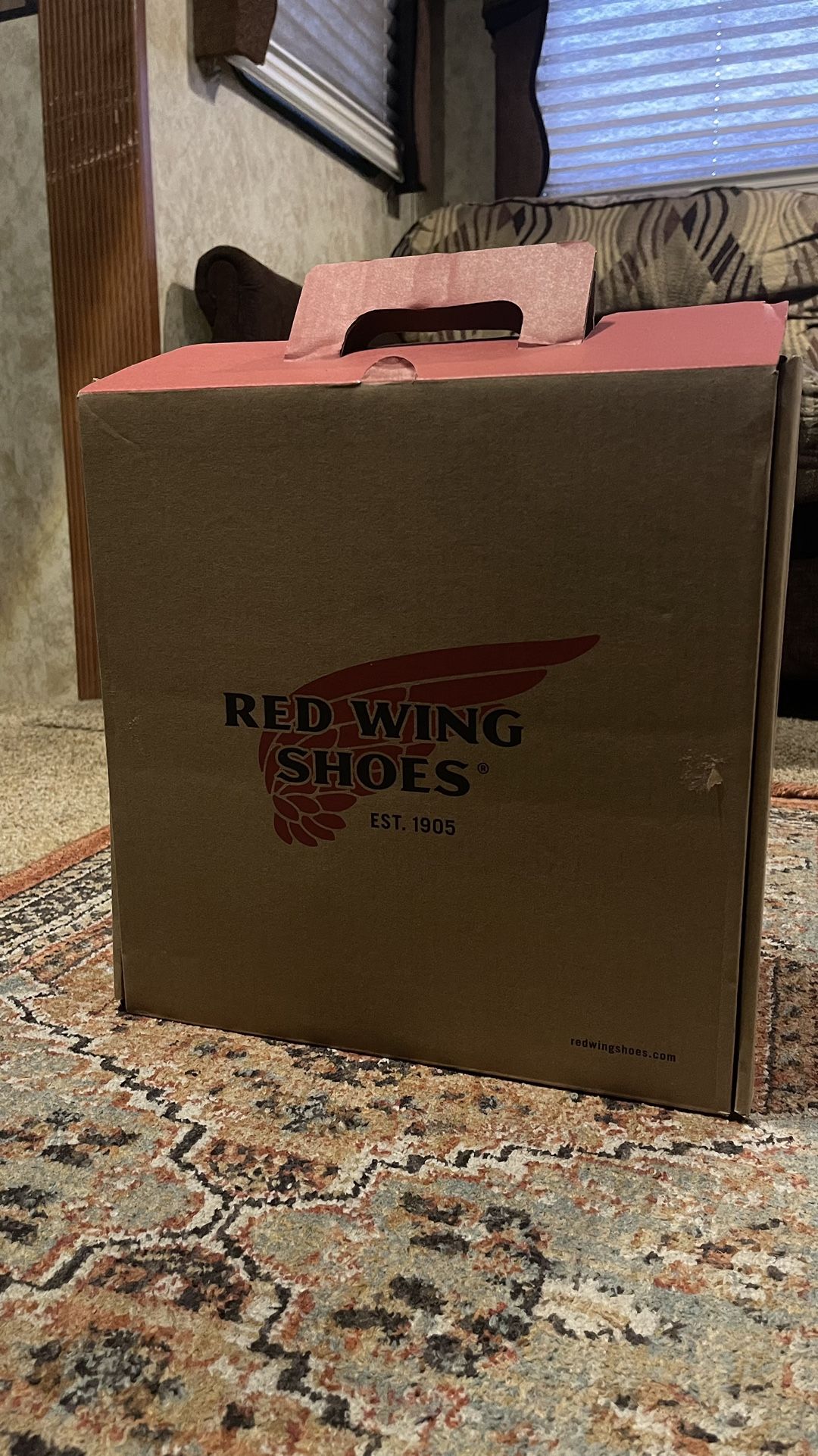 RED WING BOOTS NEW!!!