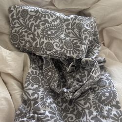 Breastfeeding Cover 