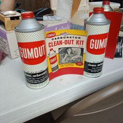 Vintage Gumout Carburetor Cleaner. 