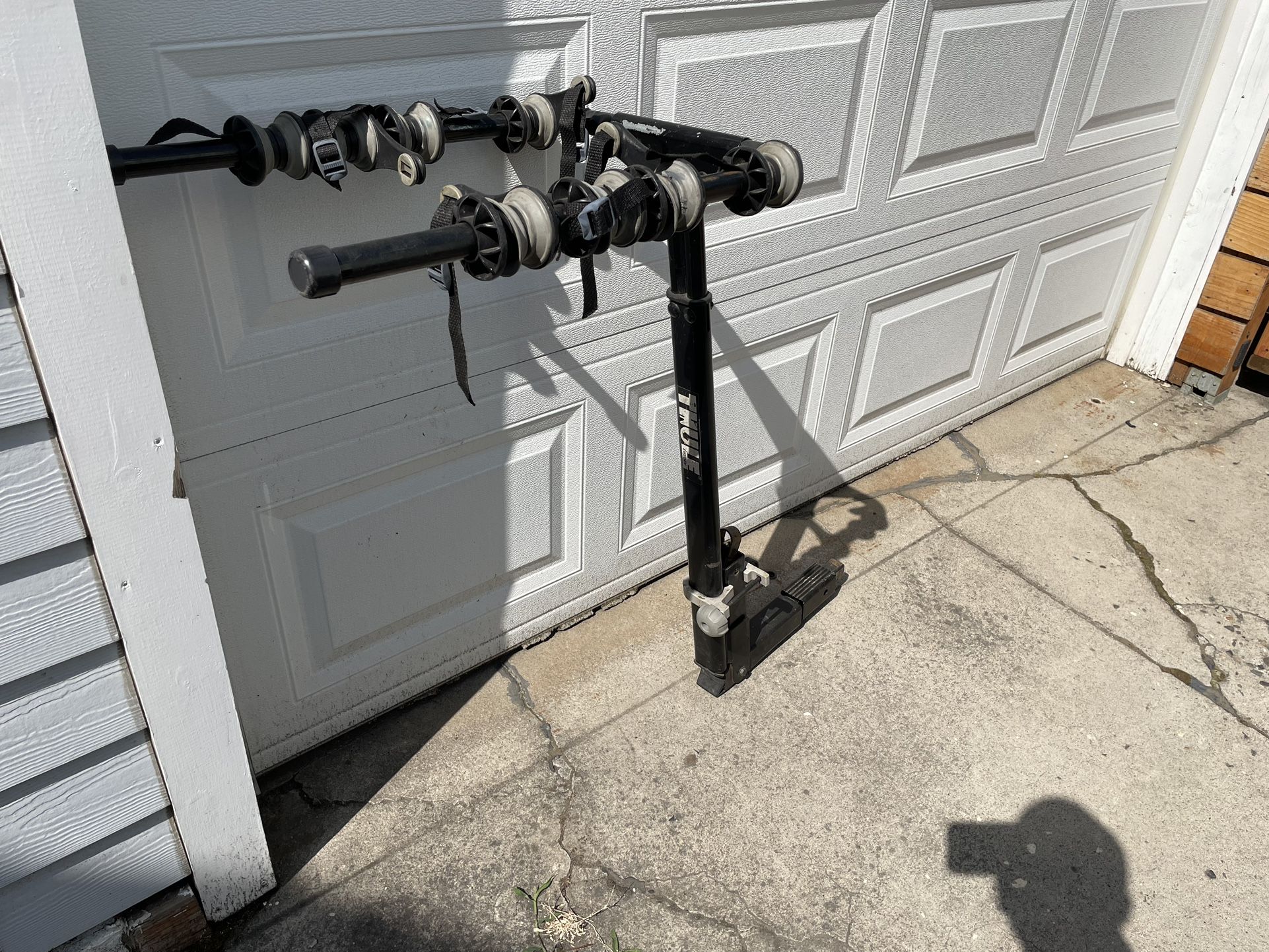 Thule 4 Bike Hitch Rack