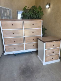 REAL WOOD DRESSER AND ONE NIGHT STAND SET FOR SALE $295 0B0