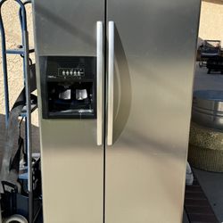 Whirlpool Refrigerator 
