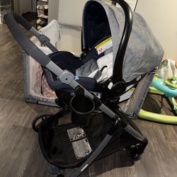 Graco Infant Stroller and Car seat with Base