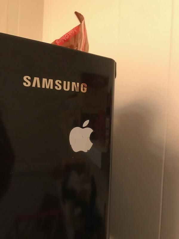 Samsung Led Display Full Size Fridge 