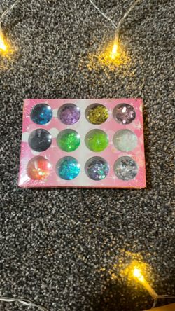 Glitter nail kit
