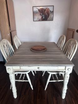 Wood rustic table