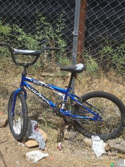 8-10 year old bike (never used)