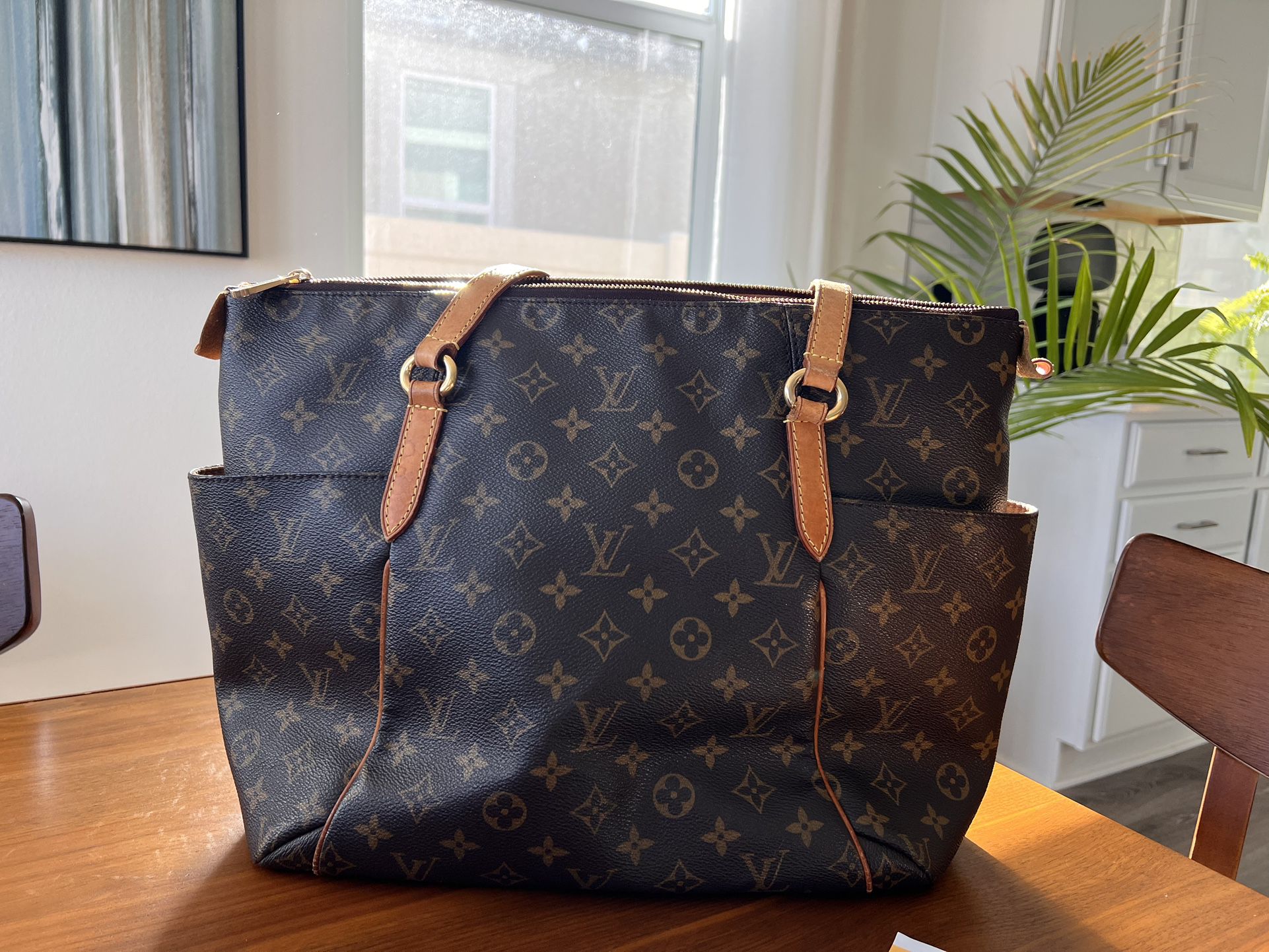 Louis Vuitton Updated Edition for Sale in South Gate, CA - OfferUp