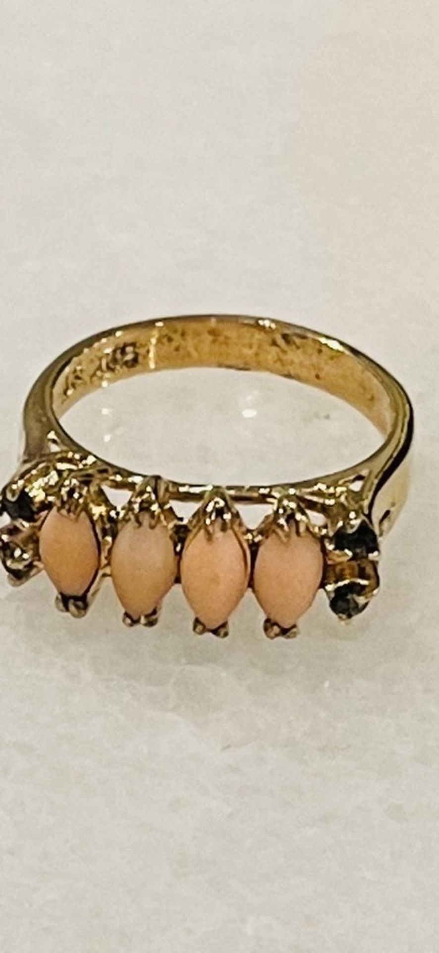 18k HGE Vintage Coral Ring