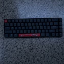 Gaming keyboard (hyper x alloy origins 60%)