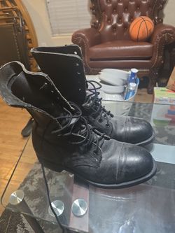 Steel toe shoes