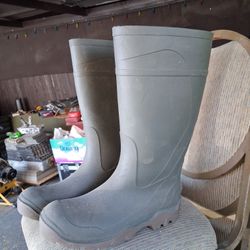 Estoy Vendiendo Estas  Botas De Ule Para El Agua Y Lodo Por $30.00 Nuevas  