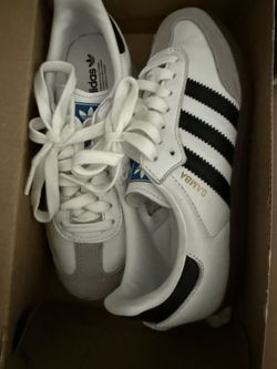 White Sambas