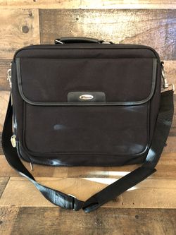 Targus Laptop Computer Shoulder Carry Case Bag Black Nylon w/strap 16.5" x 12"
