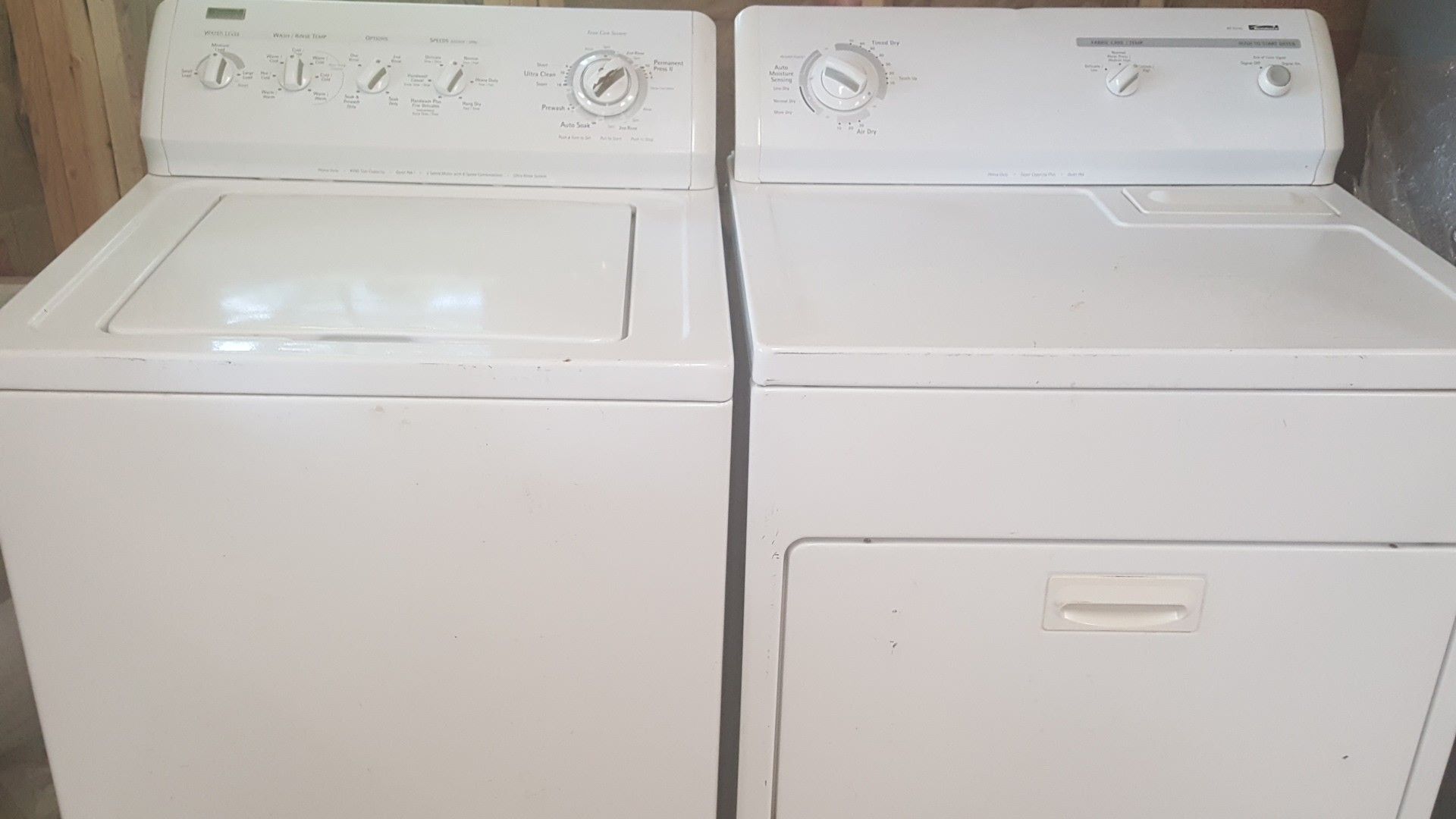 Heavy duty Kenmore washer and dryer Works great