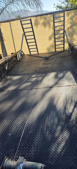 16ft trailer with ramps