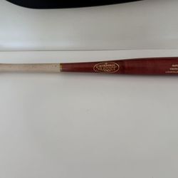 Louville Legacy Slugger -27” Wooden Baseball Bat