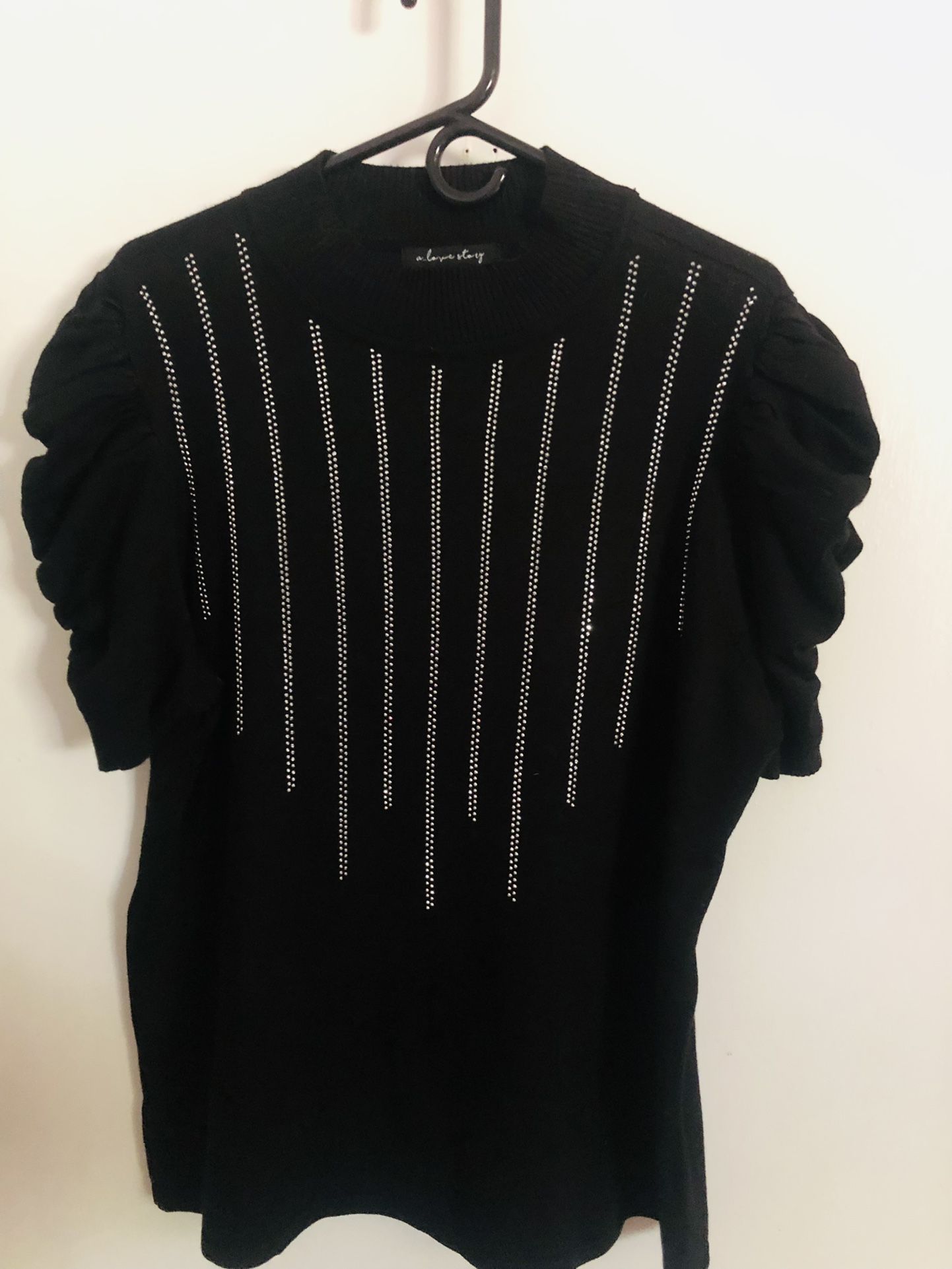 Black With Silver Trim Front Tunic Top 1 X 