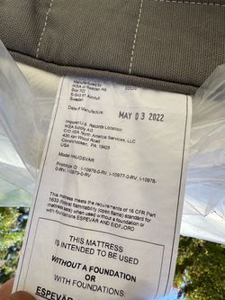 Haugsvar queen mattress/box spring