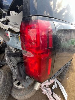 ✅2015-2020 CHEVROLET TAHOE TAILIGHT PASSENGER RIGHT SIDE✅
