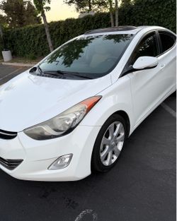 2013 Hyundai ELANTRA LIMITED