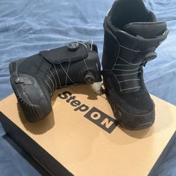 Burton Step On Boots Imprint 3. Only Worn One Season. Size 8.5