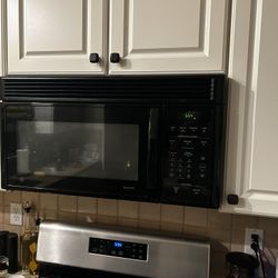 GE Microwave Above Stove Space maker 
